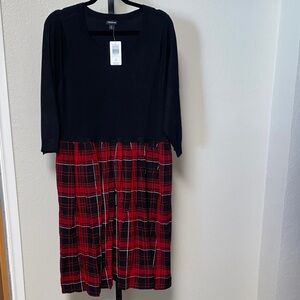 #T264- NWT Torrid Black and Red Plaid Ling Sleeve Sweater Dress-2X